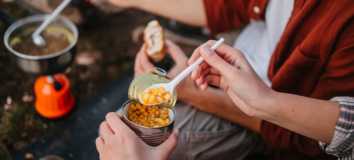 Refeição no parque de campismo
